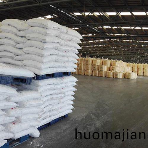 輕質(zhi)純堿、重(zhong)質(zhi)純(chun)堿(jian)髮(fa)貨現場(chang)